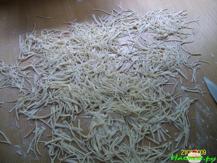 Лапша домашняя ( Ериште Азербайджанская)