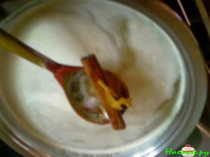 Ликер Куантро домашнего приготовления