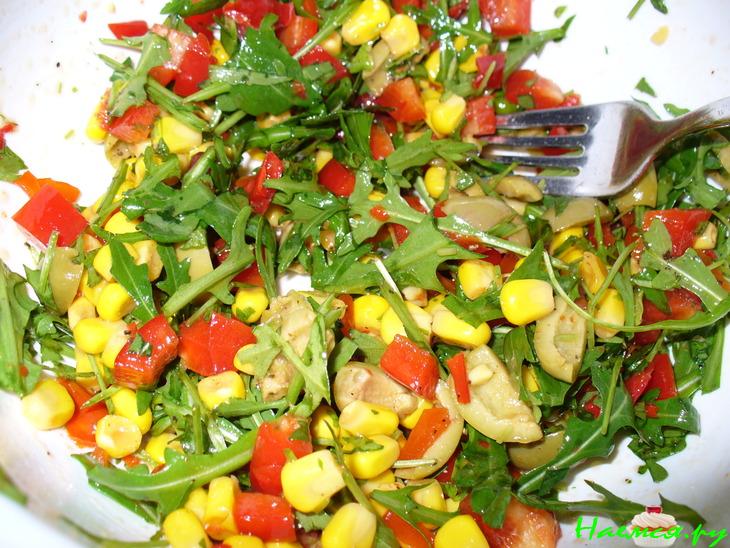 Салат "Весёлый" в перце