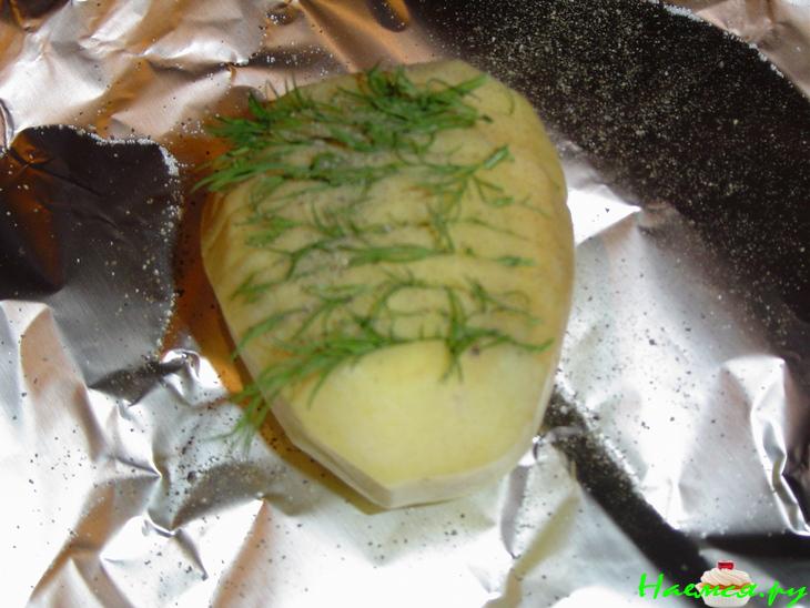 Картошка-гармошка с укропом Картошка-гармошка с укропом