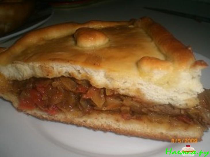 Пирог с мясом и овощами