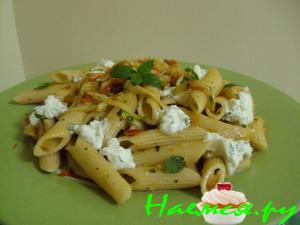 Пенне с кабачками и сыром 