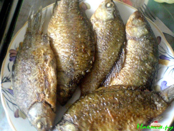 Караси в сметане с картофелем