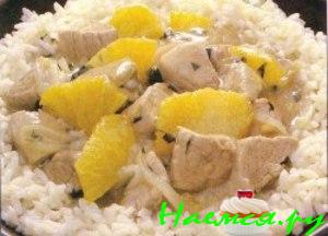 Нежная свинина с кусочками апельсина