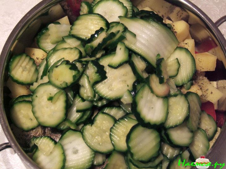 Просто мясо в маринаде с овощами