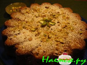 Кабачковый пирог с фисташками