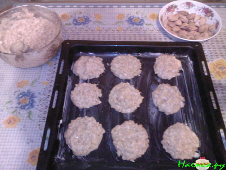 Овсяное печенье с медом и грецкими орехами