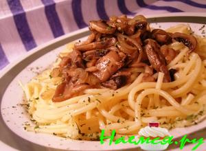 Лапша с грибами (Tagliatelle con funghi)