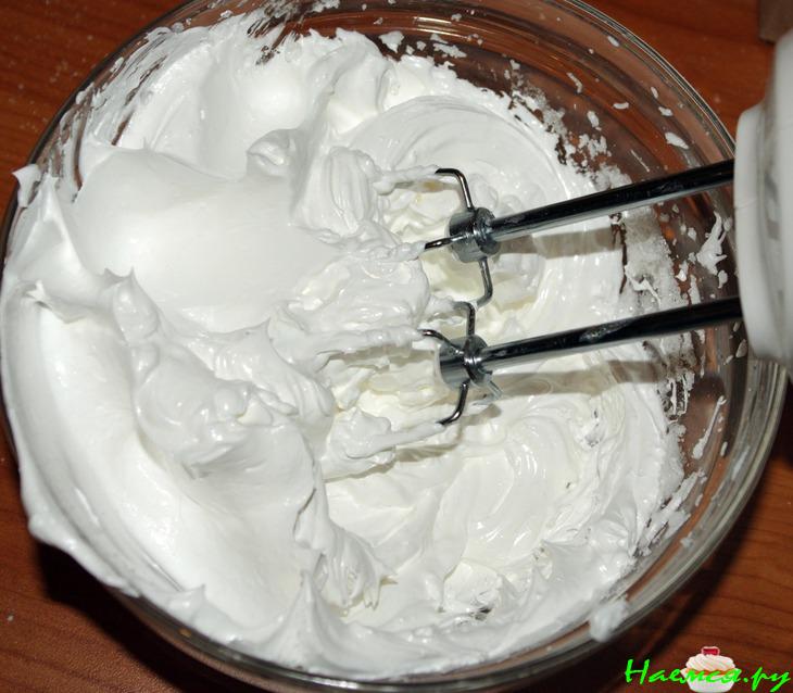 Пирог с крыжовником и безе  