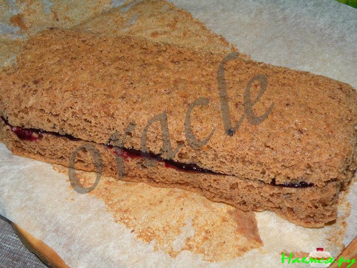 Бисквитные пирожные с джемом из черной смородины!