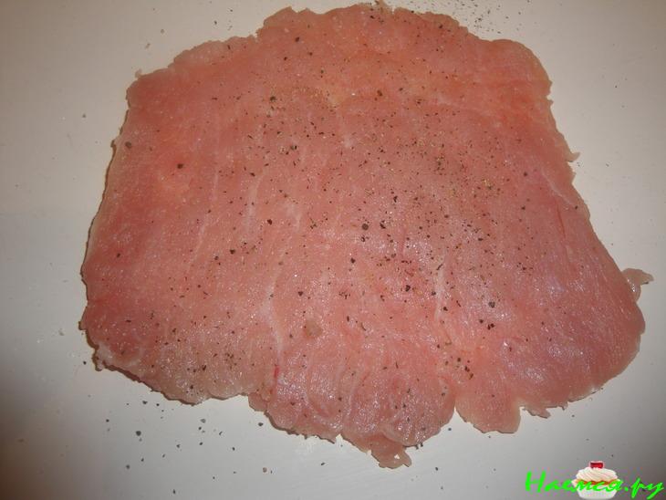 Мясные рулеты с начинкой - рецепт выходного дня