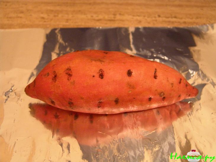 Сладкий картофель в фольге