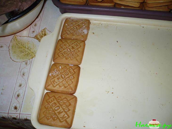 Торт печеньковый