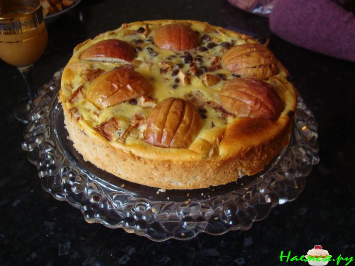 Сметанный пирог с яблоками