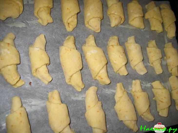 Апельсиновые рогалики с шоколадом Апельсиновые рогалики с шоколадом