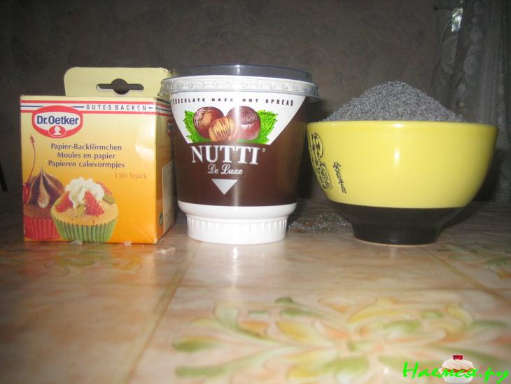 Маковые тортини с черешней