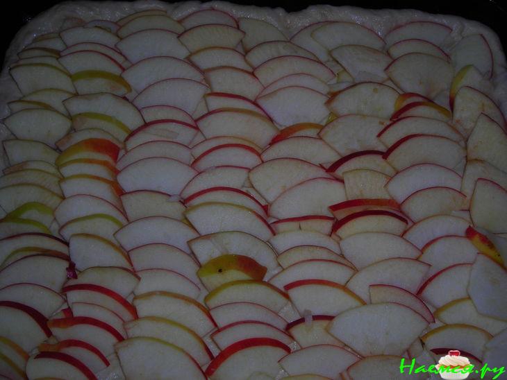 Закрытый яблочный пирог 