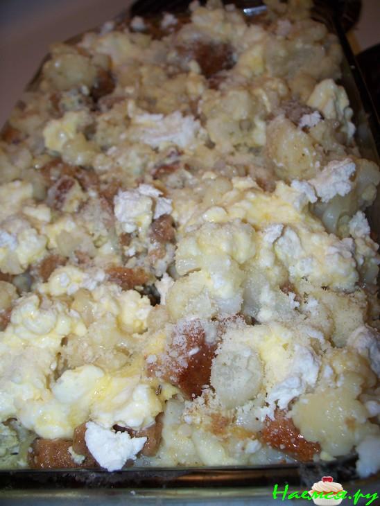Запеканка из цветной капусты с козьим сыром