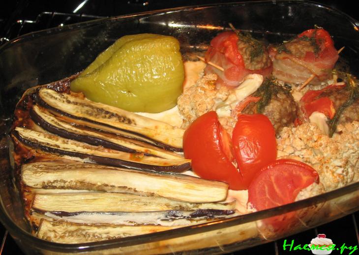 Салат из печёных овощей по-болгарски