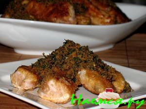 Полоски из куриной грудки в пармезановой корочке с крошкой из зелени