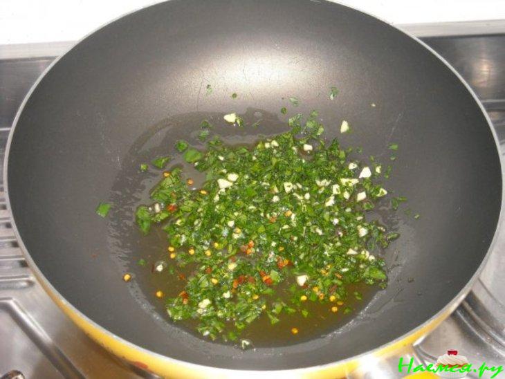 Linguine con aragosta. Омар с пастой в томатном соусе 