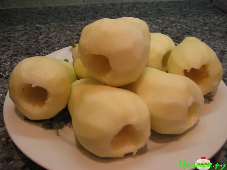 Торт бисквитный с грушами в сиропе Торт бисквитный с грушами в сиропе