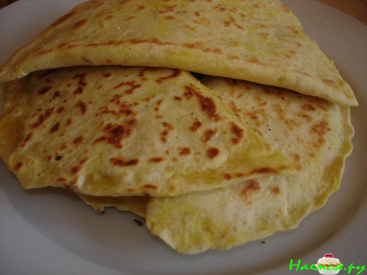 Вкусненькие лепешки 'Сырный Чебуречек'