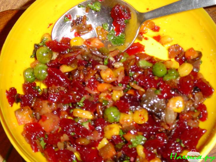 Свекла, фаршированная рисом и овощами