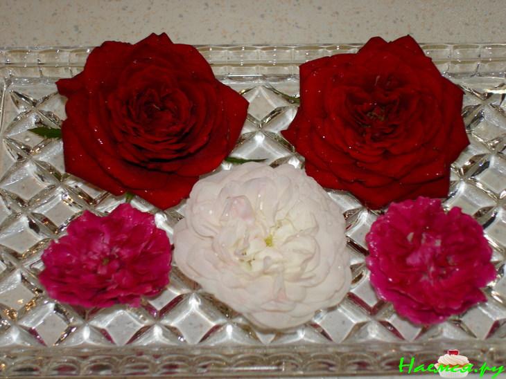 Конфеты из роз