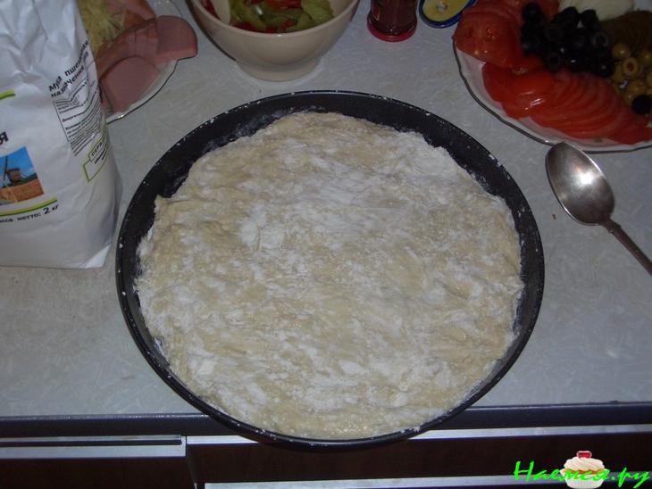 Пицца ассорти на толстом тесте