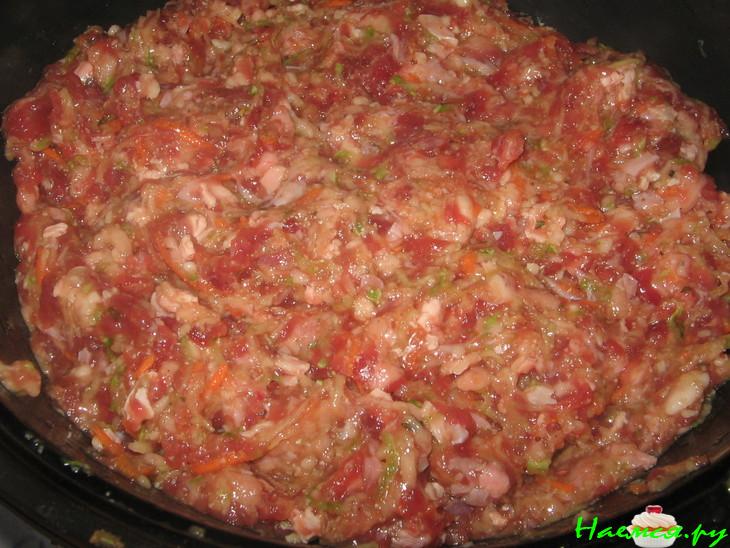 Котлеты из мясного фарша и овощной смеси