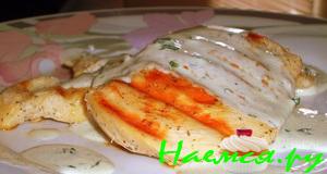 Куриная грудка гриль с соусом