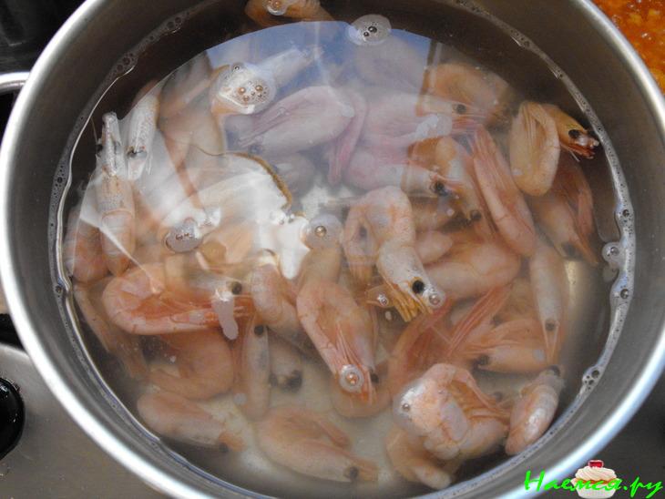 Кабачковые бочонки с креветками