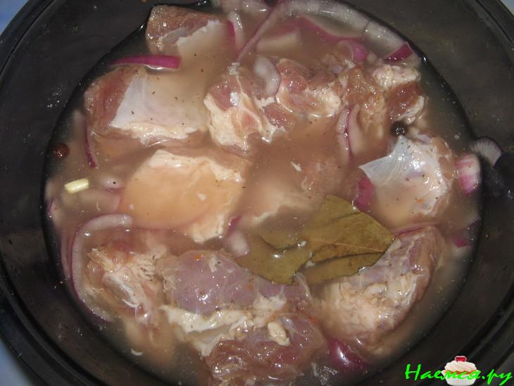 Свиные ребрышки запеченные в шашлычном маринаде Свиные ребрышки запеченные в шашлычном маринаде