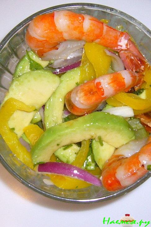 Салат-коктейль "Каприз"