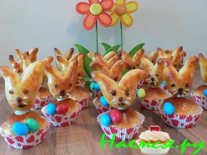 Пасхальные зайчата на кексах