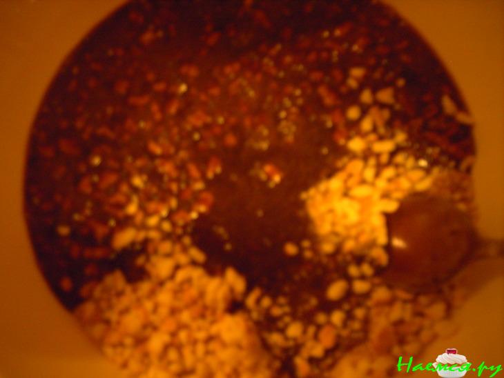 Сладкая колбаса с орехами и сгущенкой