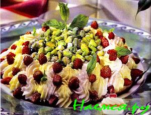 Землянично-фисташковый десерт