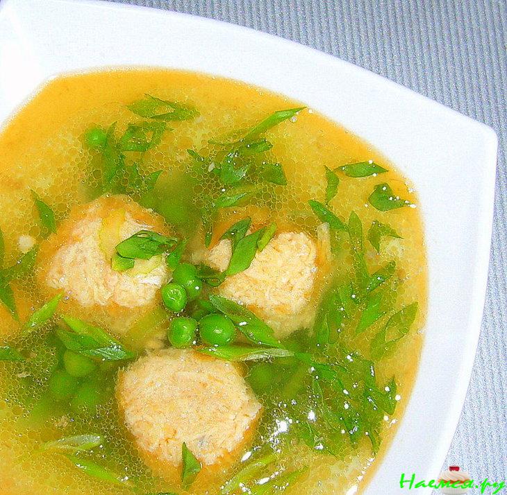 Суп рыбный с фрикадельками.. гороховый..