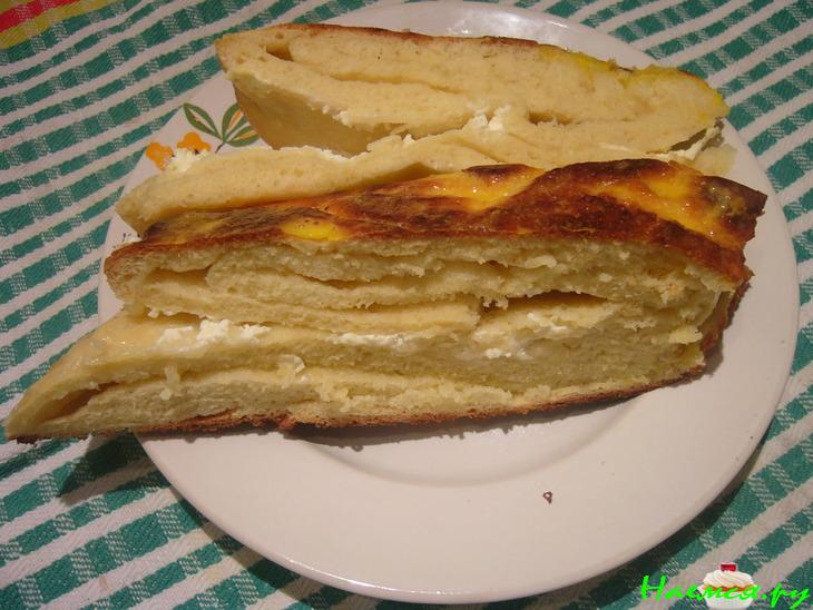 Сочень со сметаной