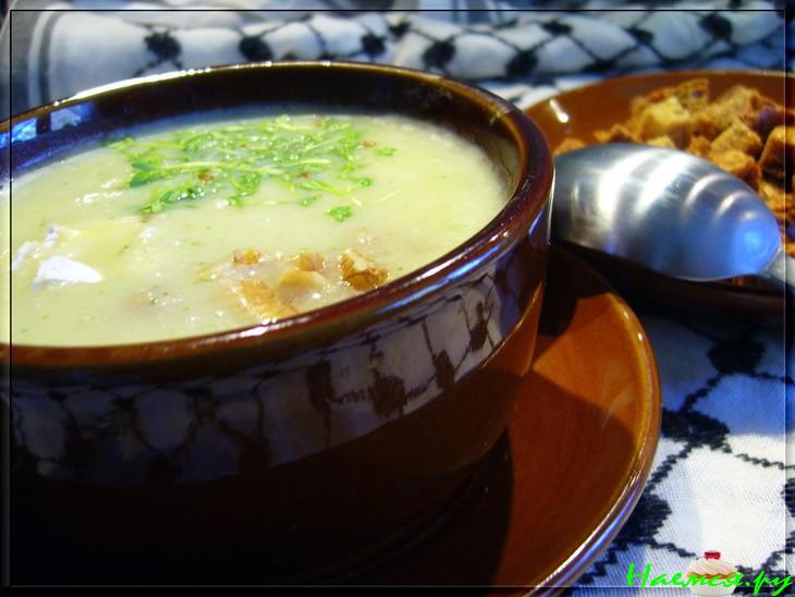 Сырный суп-пюре с крессом