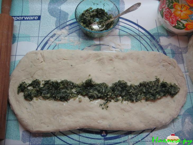 Фокачча с чесноком и укропом