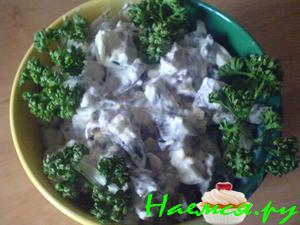 Салат из сердца, яиц и сыра Салат из сердца, яиц и сыра