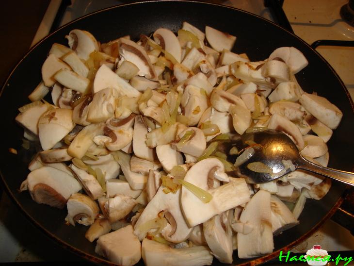 Макароны с грибами со сливками