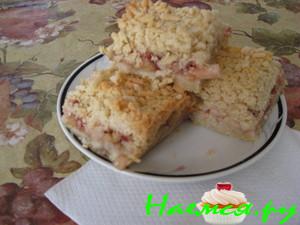 Яблочный пирог с вареньем