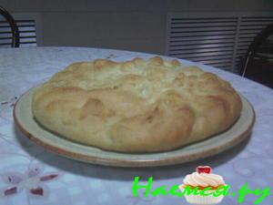 Пирог с сырно-яичной начинкой