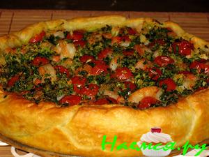 Тарт с креветками и помидорами черри