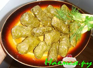 Постные голубцы в виноградных листьях