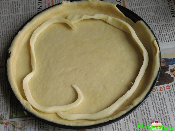 Пирог с мидиями и цуккини