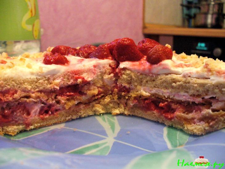 Тортик "Клубничка" Тортик "Клубничка"